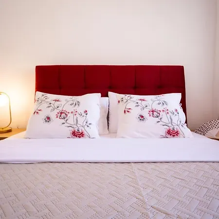 Zante Sunny Mountain Tatil Evi Anafonítria
